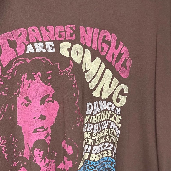 Daydreamer The Doors Strange Nights Are Coming Stone Brown Tee NWOT Size Small - Picture 7 of 8